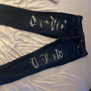 American eagle distressed jeans